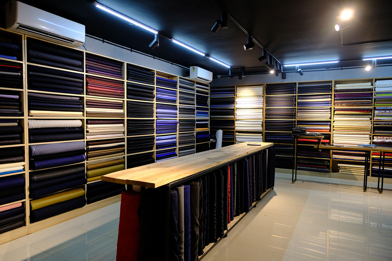 About BU Custom Clothing for Men and Women